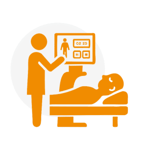 Medistream Wassermassagegerät bei der Behandlung eines Patienten